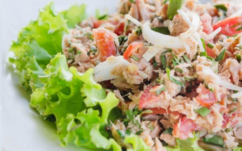 8 công thức làm salad cá ngừ mới lạ cho bữa ăn dinh dưỡng - Ảnh 9
